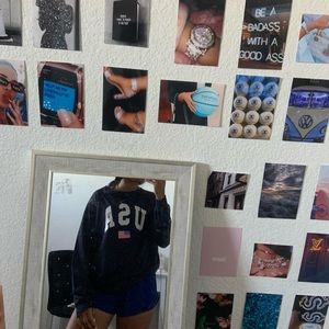 VINTAGE BRANDY MELVILLE SWEATSHIRT DUPE
